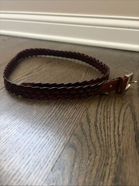 Brand new Old Navy Braided Leather Belt in Chestnut Brown